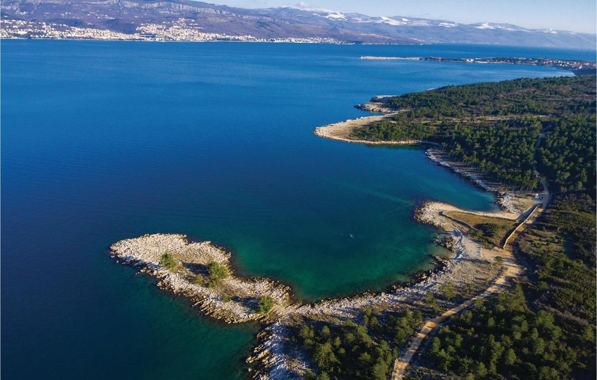 Gorgeous Apartment In Cizici With House Sea View Bagian luar foto